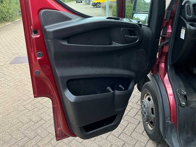 2017 iveco daily 35c16v 2.3 410 h2 bedrijfswagen - afbeelding 19 van  22