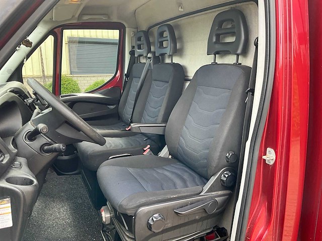 2017 iveco daily 35c16v 2.3 410 h2 bedrijfswagen - afbeelding 20 van  22
