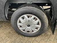 2017 iveco daily 35s14v 2.3 352 h2 l bedrijfswagen - afbeelding 10 van  22