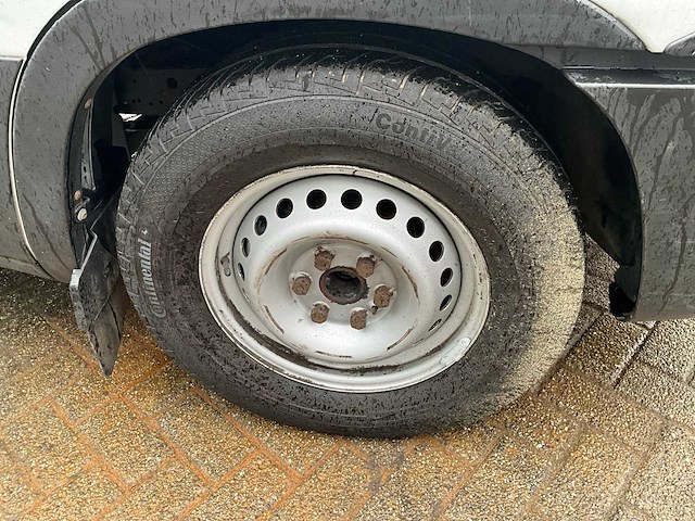 2017 iveco daily 35s14v 2.3 352 h2 l bedrijfswagen - afbeelding 13 van  22