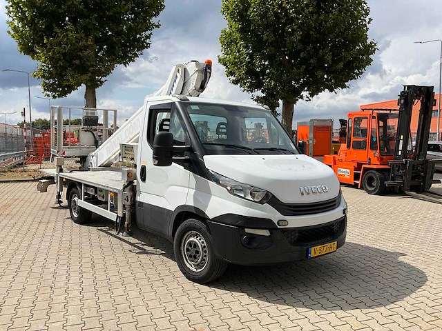 2017 iveco / multitel daily / mt204ex 35s12 2.3 375 telescoop autohoogwerker - afbeelding 33 van  42
