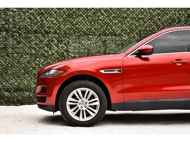 2017 jaguar f-pace 20d prestige suv btw auto - afbeelding 18 van  74