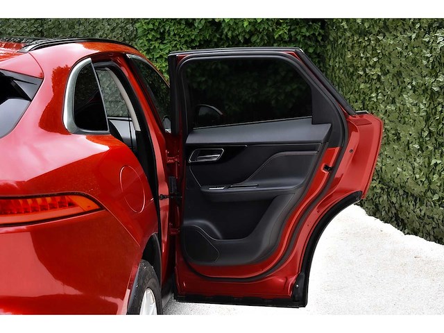 2017 jaguar f-pace 20d prestige suv btw auto - afbeelding 64 van  74