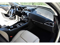 2017 jaguar f-pace 35t suv premium 3,0l v6 btw auto - afbeelding 58 van  77