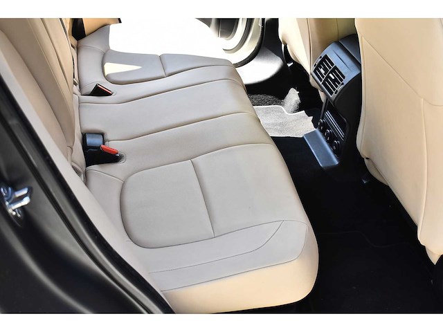 2017 jaguar f-pace 35t suv premium 3,0l v6 btw auto - afbeelding 1 van  77