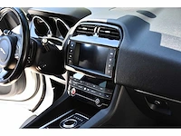 2017 jaguar f-pace 35t suv premium 3,0l v6 btw auto - afbeelding 50 van  77