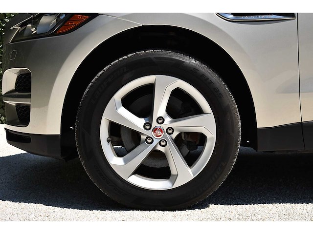 2017 jaguar f-pace 35t suv premium 3,0l v6 btw auto - afbeelding 28 van  77