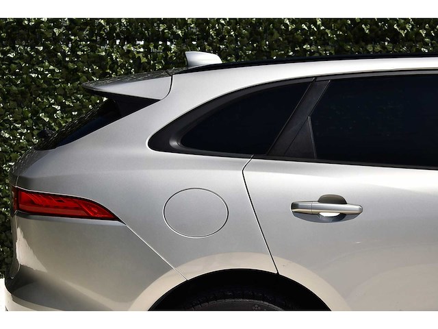 2017 jaguar f-pace 35t suv premium 3,0l v6 btw auto - afbeelding 9 van  77