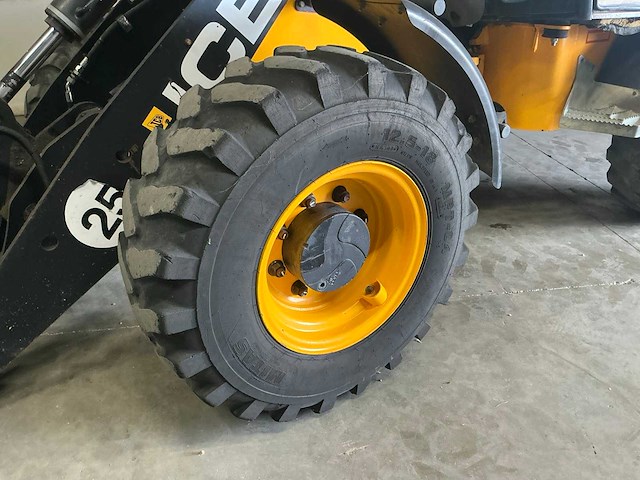 2017 jcb 406 shovel - afbeelding 2 van  38