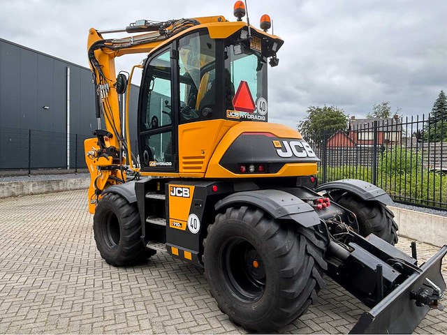 2017 jcb hydradig 110w banden graafmachine - afbeelding 12 van  66