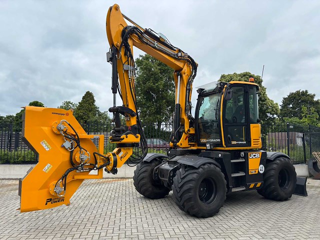2017 jcb hydradig 110w banden graafmachine - afbeelding 1 van  66