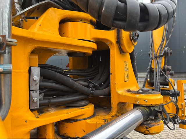 2017 jcb hydradig 110w banden graafmachine - afbeelding 35 van  66