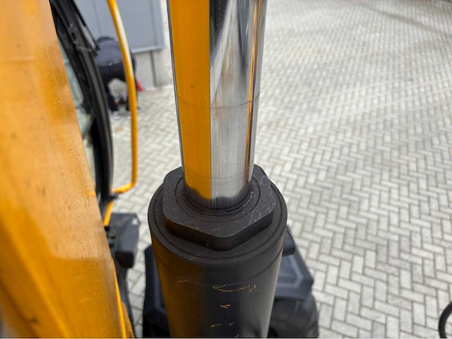 2017 jcb hydradig 110w banden graafmachine - afbeelding 36 van  66