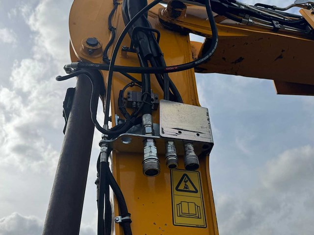 2017 jcb hydradig banden graafmachine - afbeelding 8 van  23