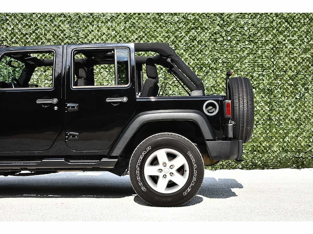 2017 jeep wrangler unlimited sport 4x4 suv 3,6l v6 btw auto - 05g-hns - afbeelding 21 van  54