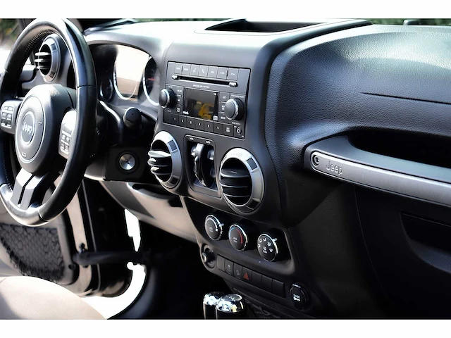 2017 jeep wrangler unlimited sport 4x4 suv 3,6l v6 btw auto - 05g-hns - afbeelding 52 van  54