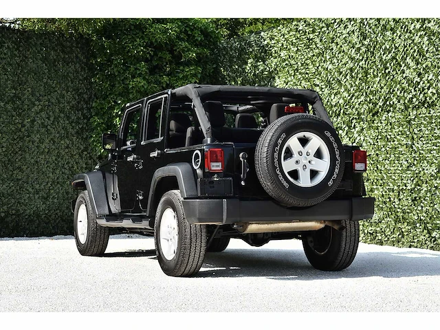 2017 jeep wrangler unlimited sport 4x4 suv 3,6l v6 btw auto - afbeelding 25 van  83