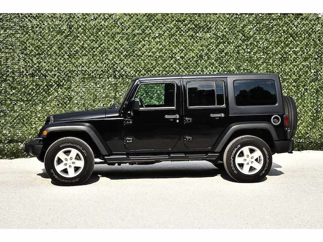 2017 jeep wrangler unlimited sport 4x4 suv 3,6l v6 btw auto - afbeelding 49 van  83