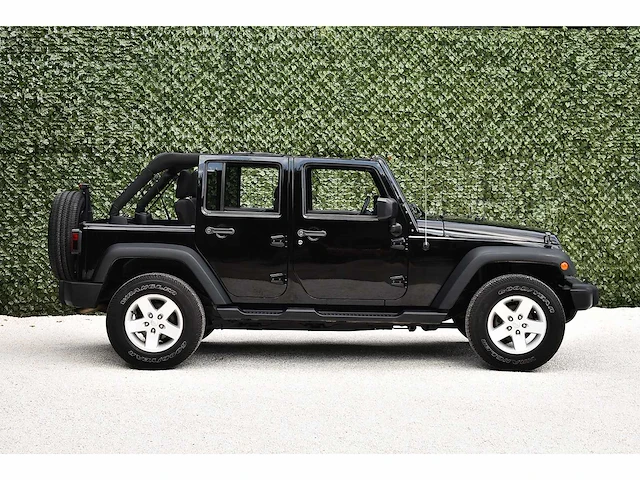 2017 jeep wrangler unlimited sport 4x4 suv 3,6l v6 btw auto - afbeelding 43 van  83