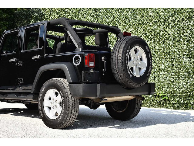 2017 jeep wrangler unlimited sport 4x4 suv 3,6l v6 btw auto - afbeelding 18 van  57