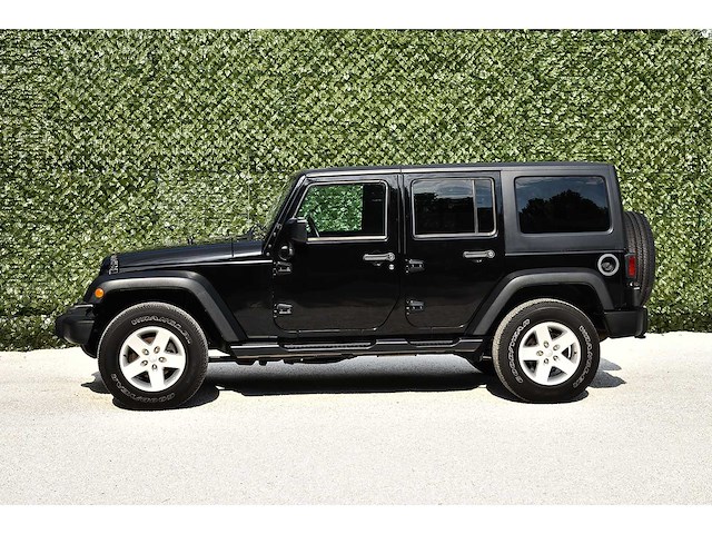 2017 jeep wrangler unlimited sport 4x4 suv 3,6l v6 btw auto - afbeelding 29 van  57