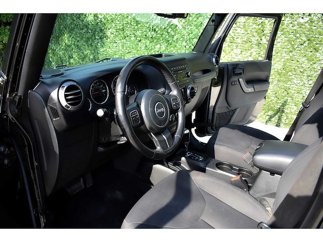 2017 jeep wrangler unlimited sport 4x4 suv 3,6l v6 btw auto - afbeelding 33 van  57