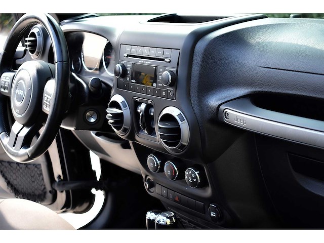 2017 jeep wrangler unlimited sport 4x4 suv 3,6l v6 btw auto - afbeelding 44 van  57