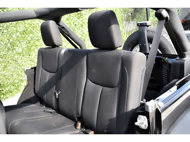 2017 jeep wrangler unlimited sport 4x4 suv 3,6l v6 btw auto - afbeelding 51 van  57