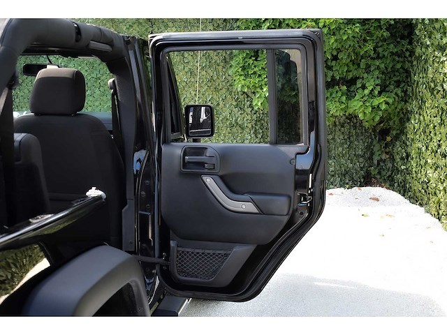 2017 jeep wrangler unlimited sport 4x4 suv 3,6l v6 btw auto - afbeelding 52 van  57