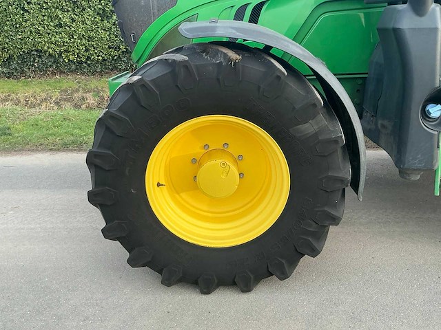 2017 john deere 6120r vierwielaangedreven landbouwtractor - afbeelding 29 van  44