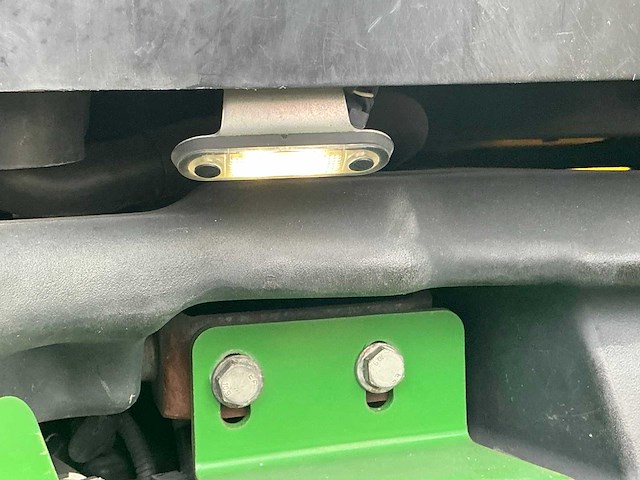 2017 john deere 6120r vierwielaangedreven landbouwtractor - afbeelding 32 van  44