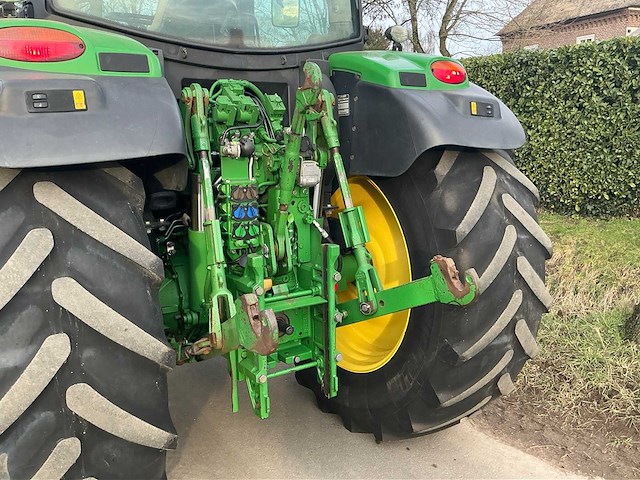 2017 john deere 6120r vierwielaangedreven landbouwtractor - afbeelding 42 van  44