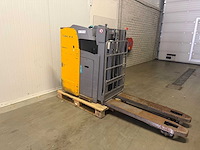 2017 jungheinrich esd 120 meeneemheftruck - afbeelding 1 van  8