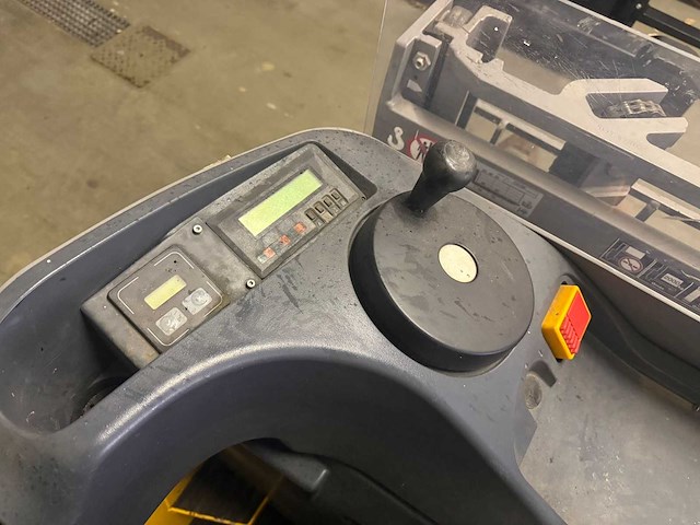 2017 jungheinrich esd 120 meeneemheftruck - afbeelding 4 van  8