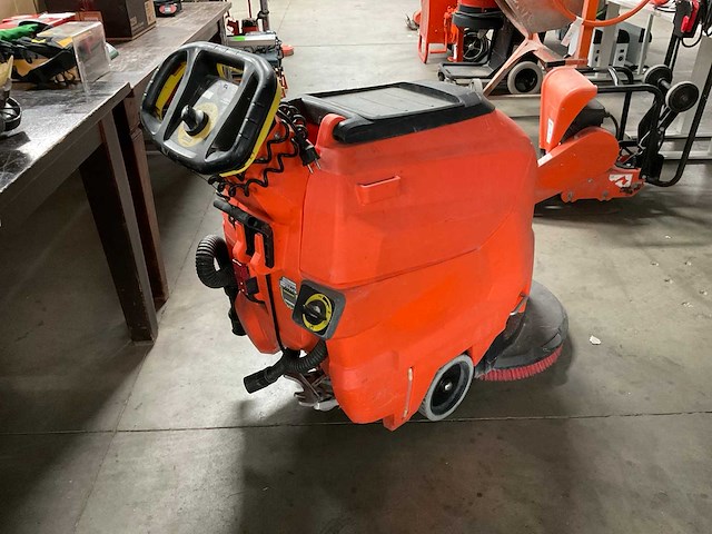 2017 kärcher bd 50/50 c vloerreiniger - afbeelding 4 van  10