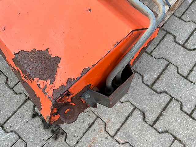 2017 kersten k 2000 g / efkm10037 zelfrijdende veegmachine - afbeelding 4 van  20