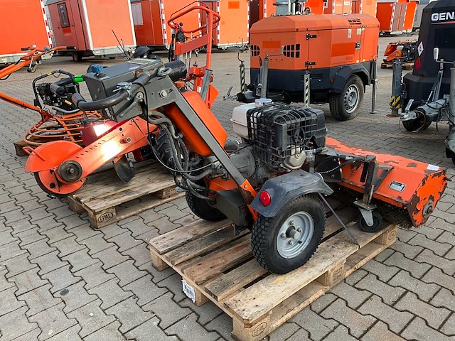 2017 kersten k 2000 g / efkm10037 zelfrijdende veegmachine - afbeelding 14 van  20