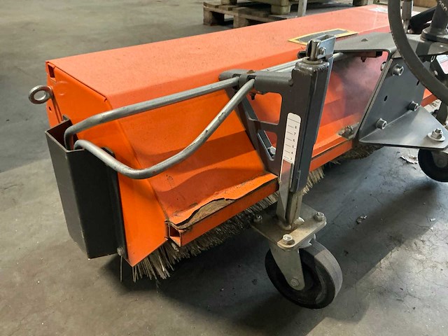 2017 kersten k2000 g borstelmachine - afbeelding 13 van  17