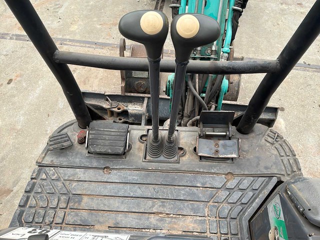 2017 kobelco sk17sr-5 minirupsgraafmachine - afbeelding 4 van  8