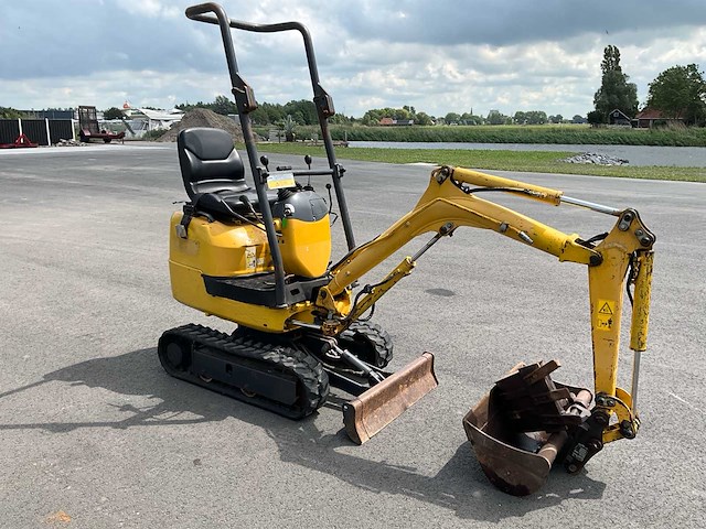 2017 komatsu pc09-1 minigraafmachine - afbeelding 2 van  25