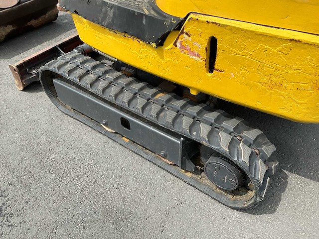 2017 komatsu pc09-1 minigraafmachine - afbeelding 11 van  25