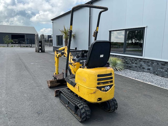 2017 komatsu pc09-1 minigraafmachine - afbeelding 22 van  25
