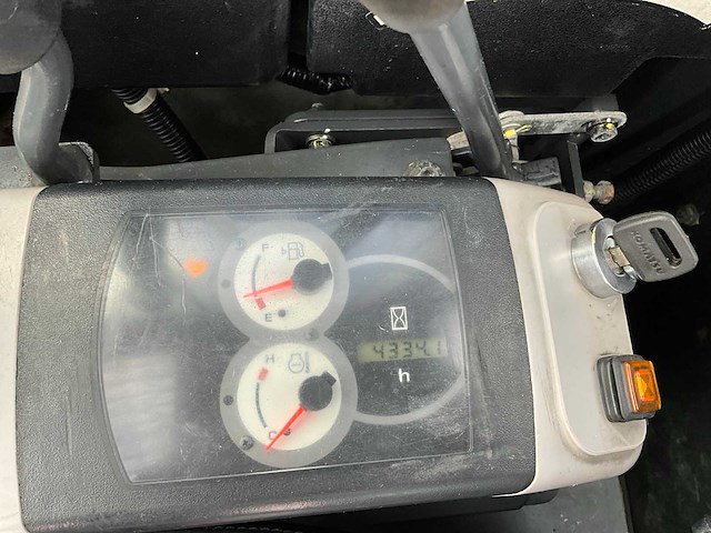 2017 komatsu pc56-7 midigraafmachine - afbeelding 14 van  29