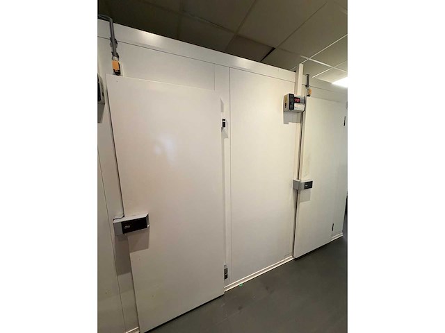 2017 küba koelcel- en vriescel - afbeelding 14 van  15
