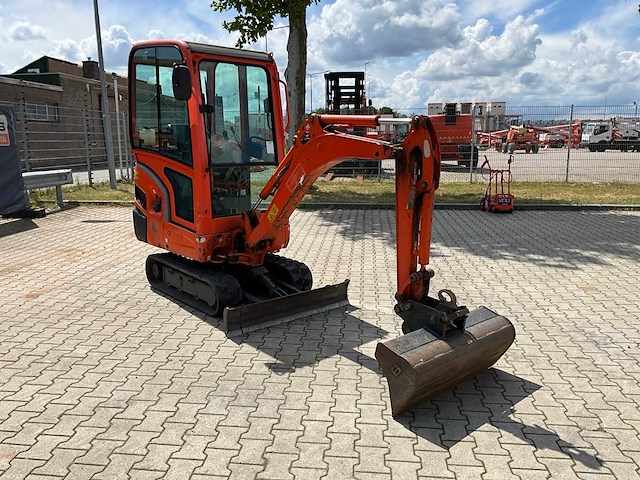 2017 kubota kx016-4g minigraafmachine - afbeelding 10 van  14