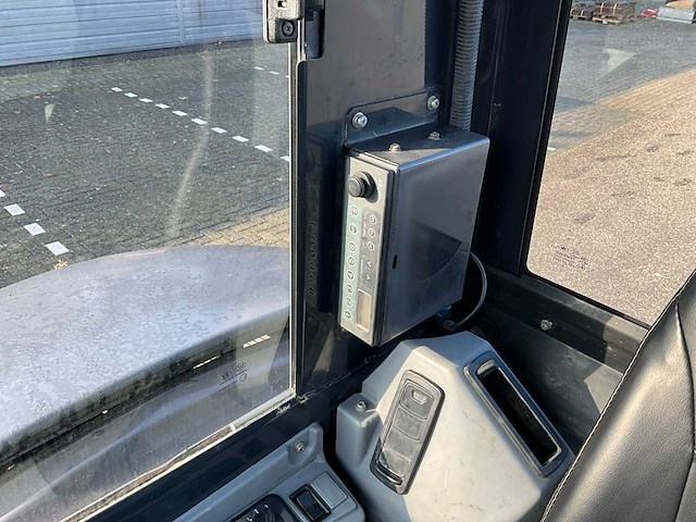 2017 kubota kx155-5 midigraver - afbeelding 18 van  30