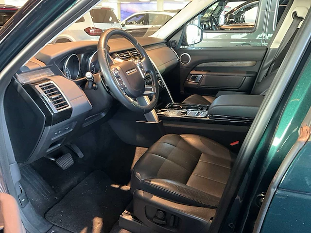2017 land rover discovery 3.0 sdv6 hse luxury personenauto - afbeelding 10 van  24