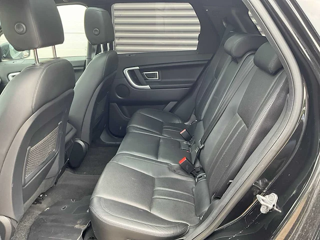 2017 land rover discovery sport 2.0 ed4 ec se personenauto - afbeelding 8 van  28