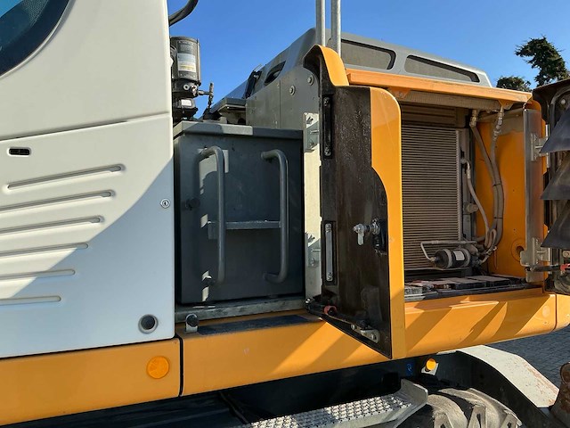 2017 liebherr 914 banden graafmachine - afbeelding 6 van  46