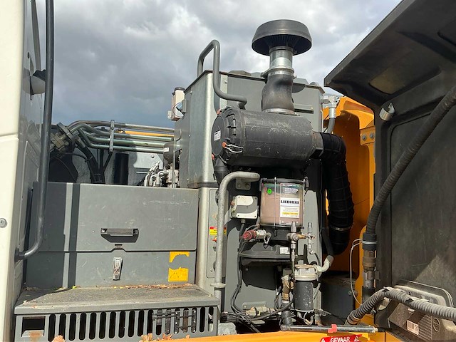 2017 liebherr 914 litronic banden graafmachine met tilt-rotator - afbeelding 20 van  69